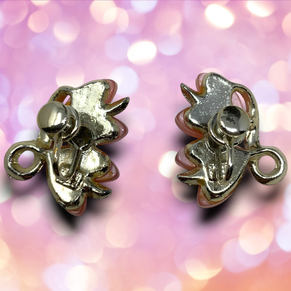 Vintage 1970s Pink Acrylic Hearts Screw Back Earrings New Wave Avant Garde - Picture 2 of 5